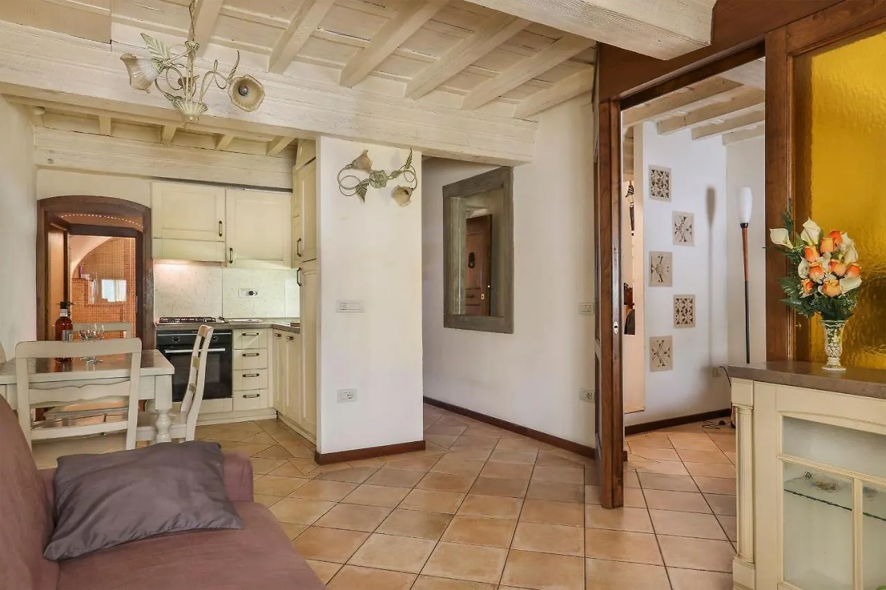 San Lorenzo Apartment-Hosted By Sweetstay Florence